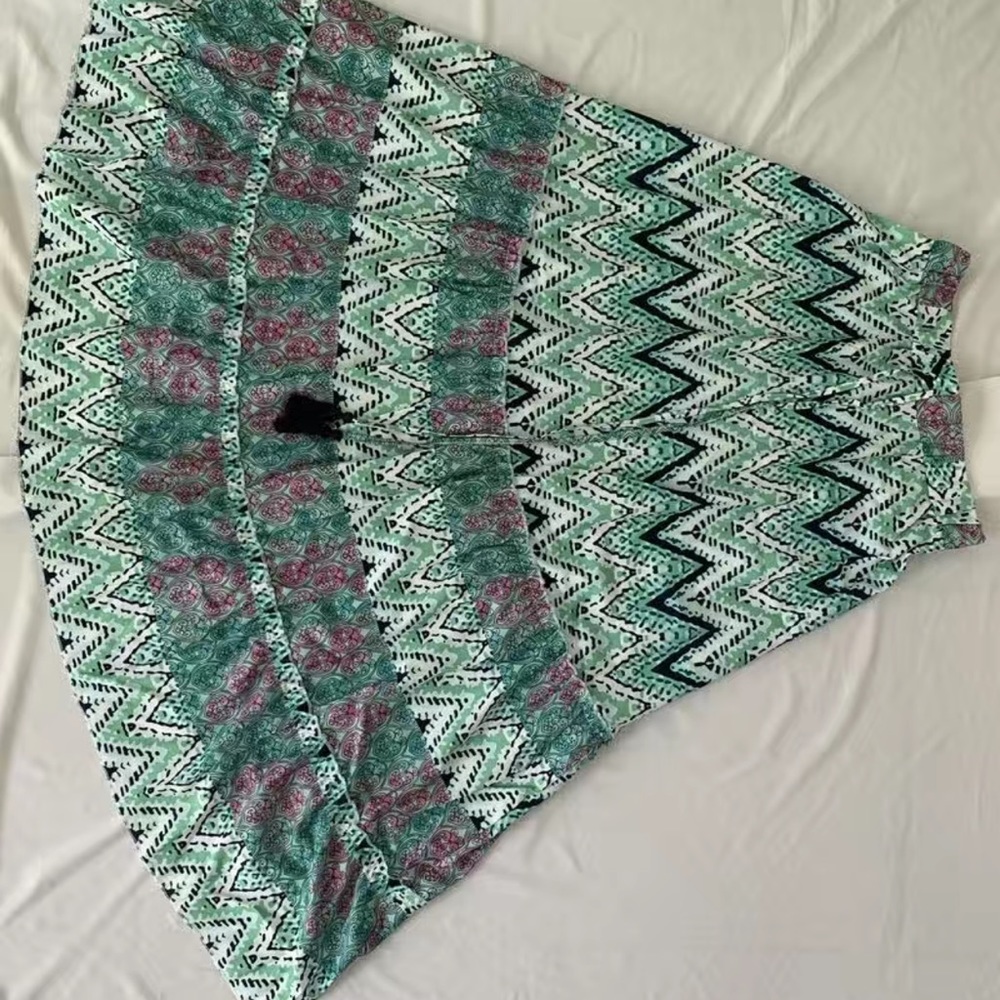 Aster June Green boho colorful maxi skirt - Picture 3 of 3